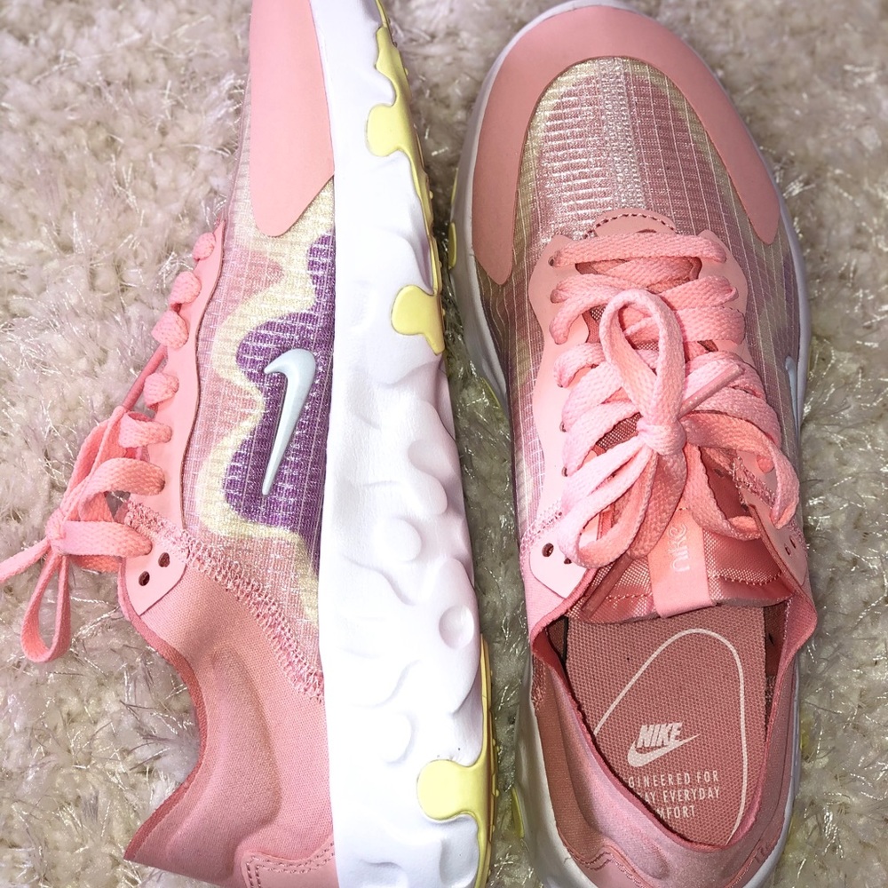 Nike Renew Lucent